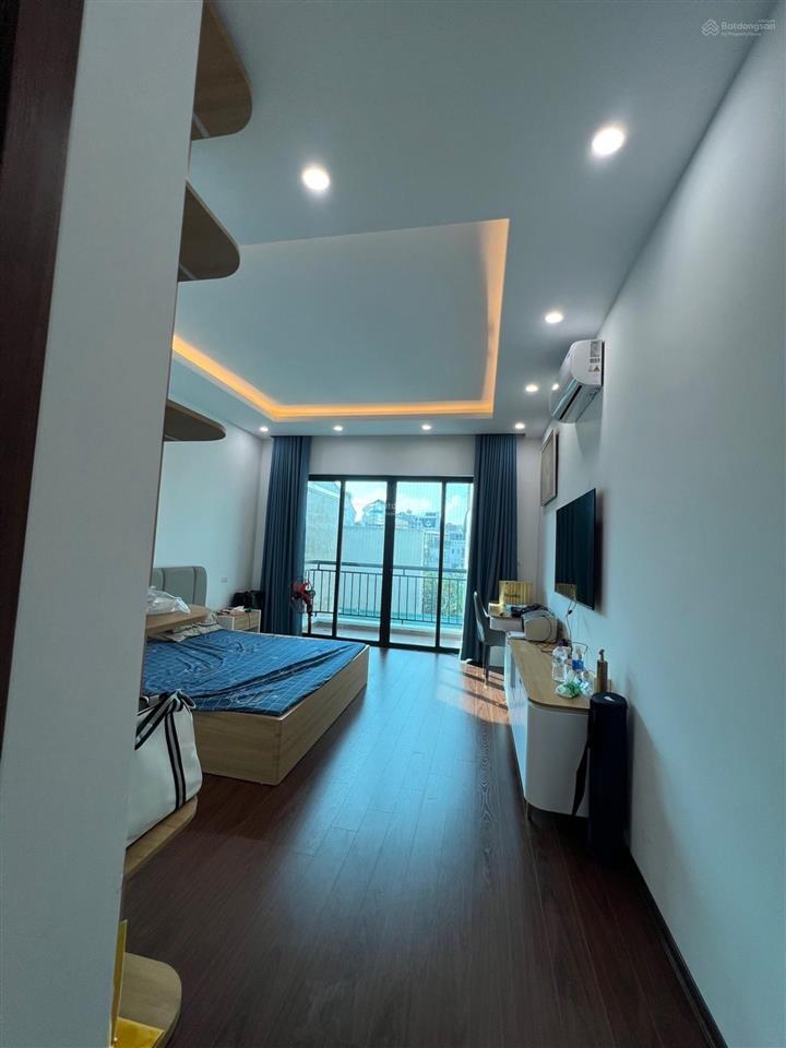Cần bán gấp nhà ngô gia tự, ngõ thông, sân chơi, sân để xe rộng rãi, đúng 3 bước chân ra phố
