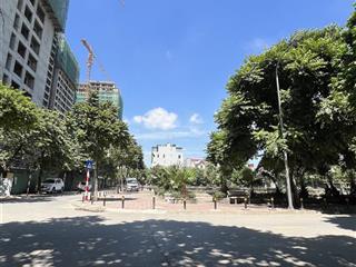 Bán gấp căn chung cư ruby phúc lợi view bể bơi thoáng cực mát thiết kế 3 ngủ, 2 vskk, giá hời khu