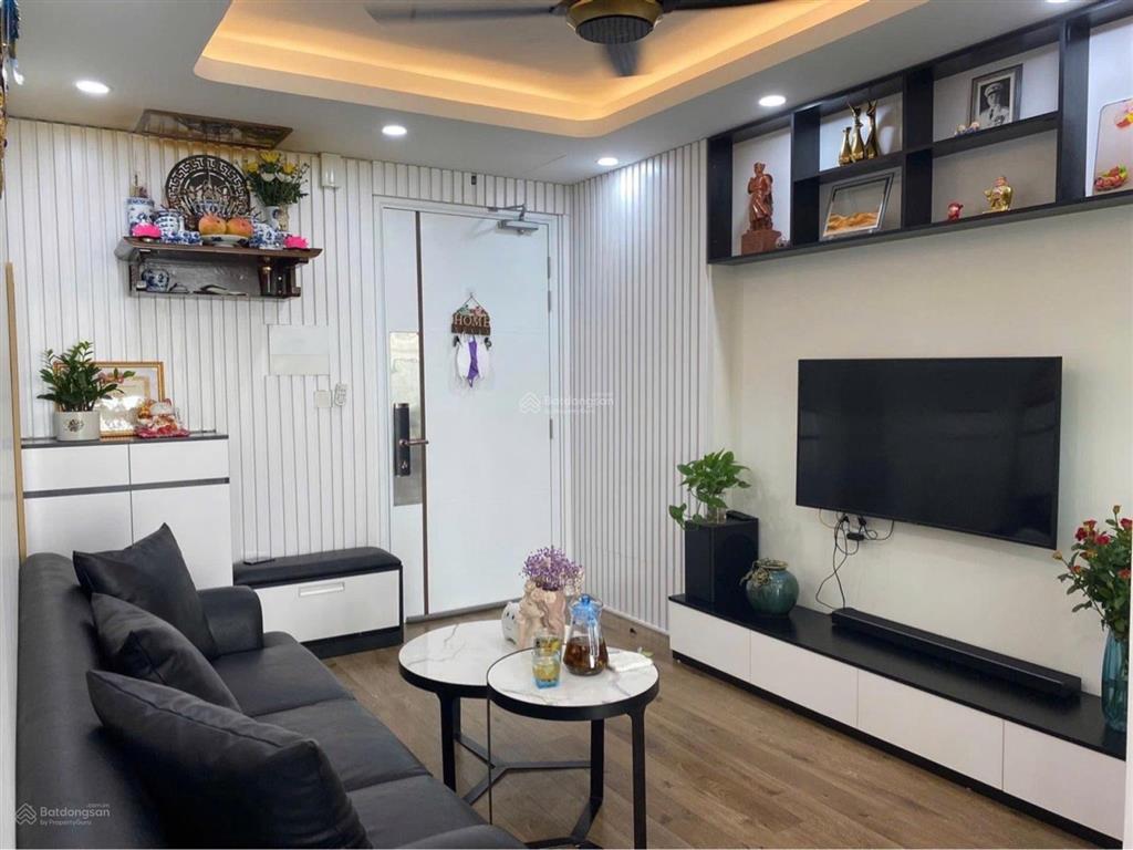 Căn chung cư tiện ích bao quanh căn hộ an quý hưng nam duống mới xây được vài năm nhà đẹp mới cứng