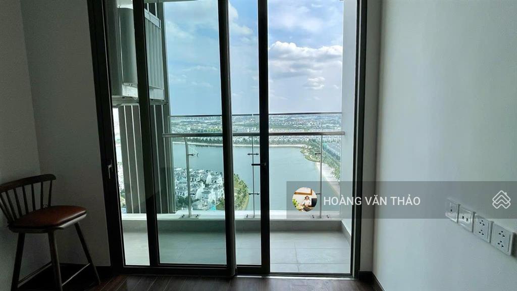 Cho thuê căn 2pn view hồ tại masteri ocean park, full đồ tầng cao. chỉ 15tr/tháng. sẵn ở ngay