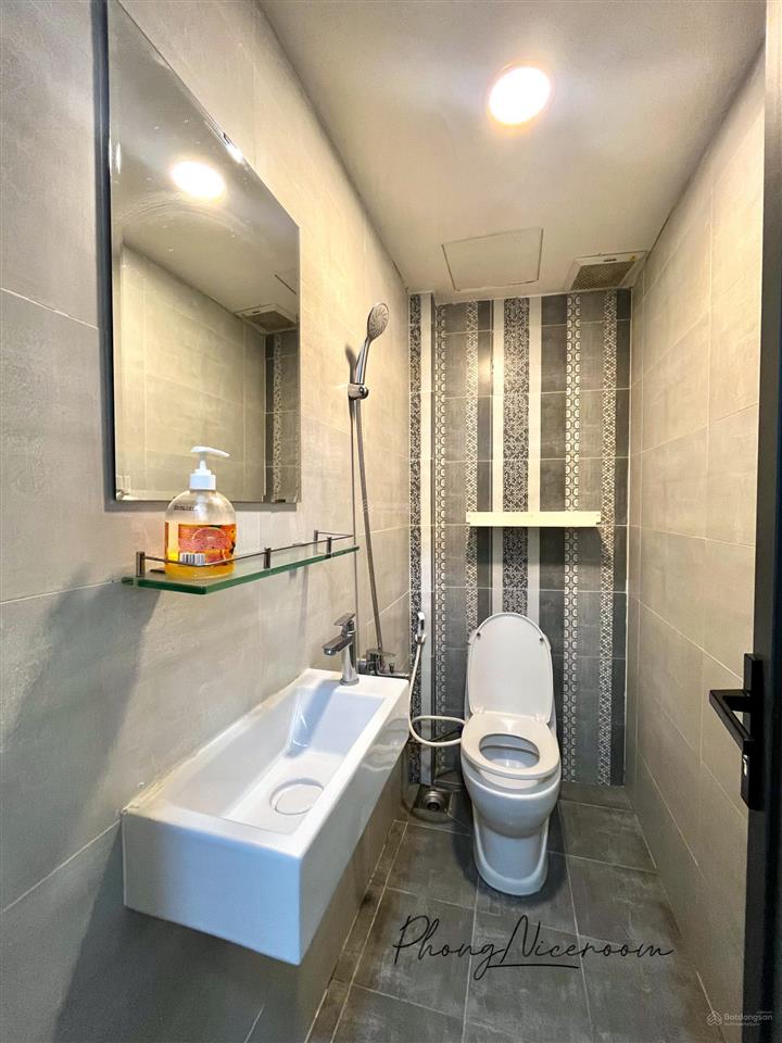 Chỉ 5tr3 chỉ tính điện có dọn phòng free mà gần q1