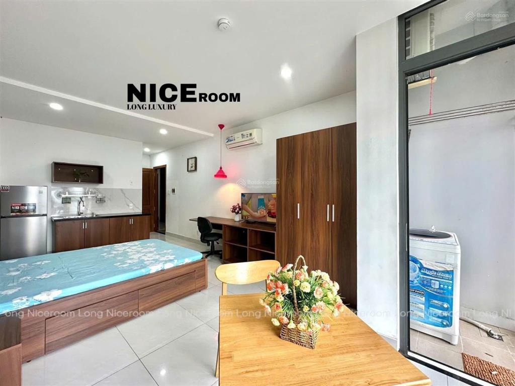 Studio ban công máy giặt riêng dành cho khách yêu thích sự yên tĩnh văn minh