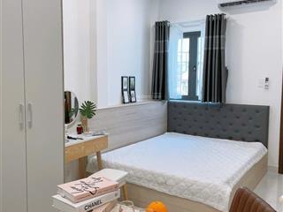 Studio cửa sổ lớn máy giặt riêng gần phan đăng lưu  8tr chỉ tính điện