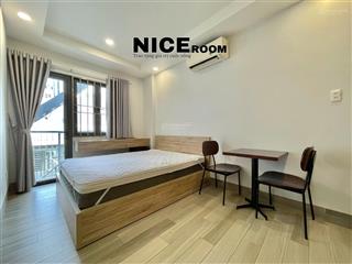 Studio ban công bếp xa giường, nội thất chuẩn khách sạn  nguyễn gia trí