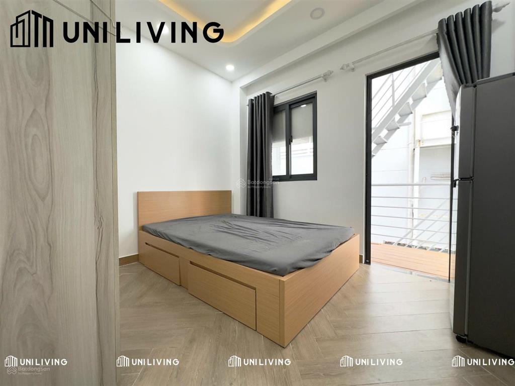 Studio ban công tách bếp, thang máy gần trường hutech  ung văn khiêm
