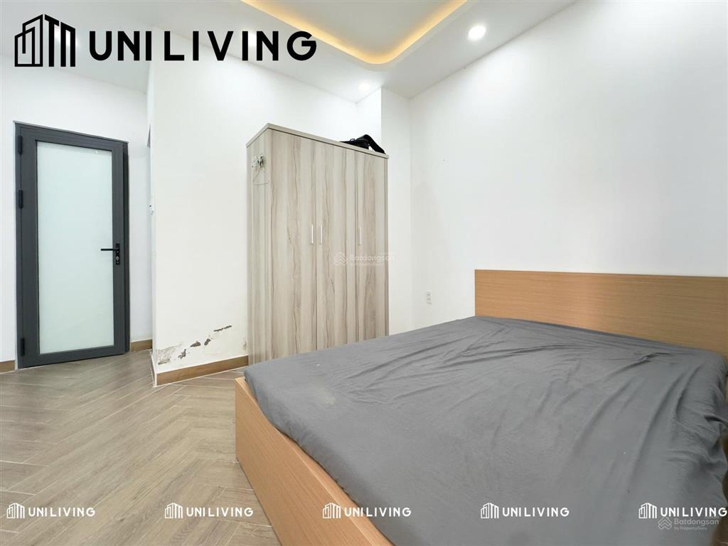 Studio ban công tách bếp, thang máy gần trường hutech  ung văn khiêm
