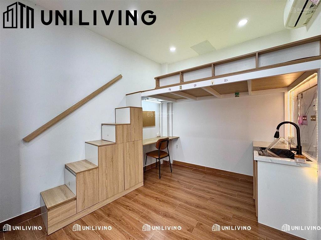 Duplex cửa sổ lớn full nội thất đẹp