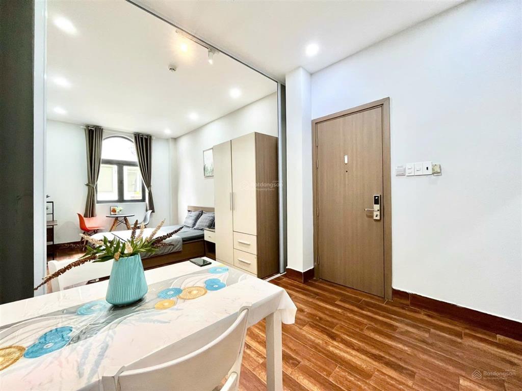 Cho thuê ccmn studio tách bếp máy giặt riêng  nguyễn gia trí