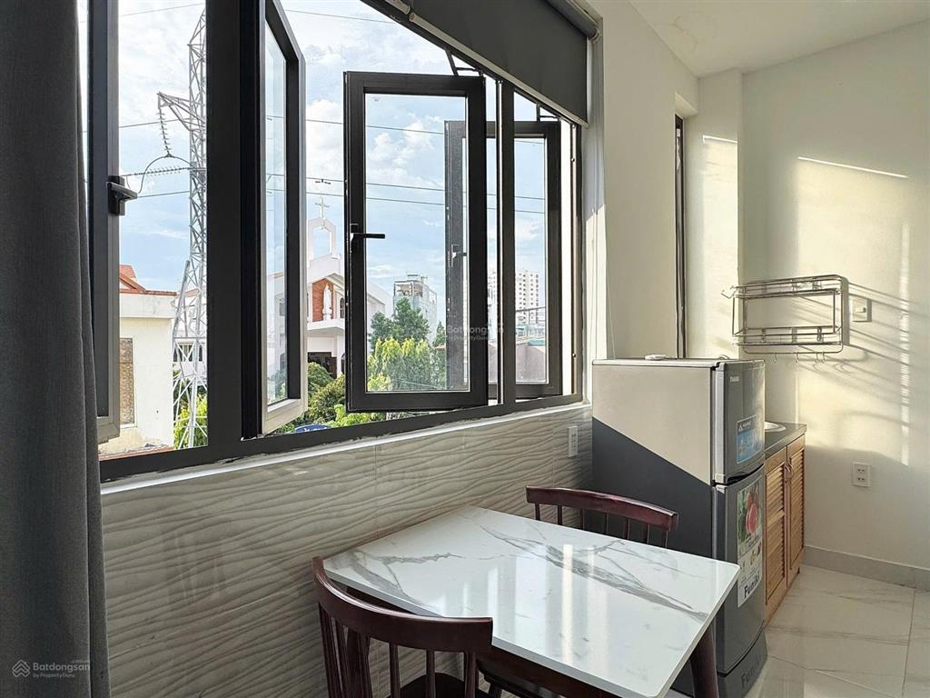 Studio ban công thoáng kế bên trường uef, hồng bàng  điện biên phủ