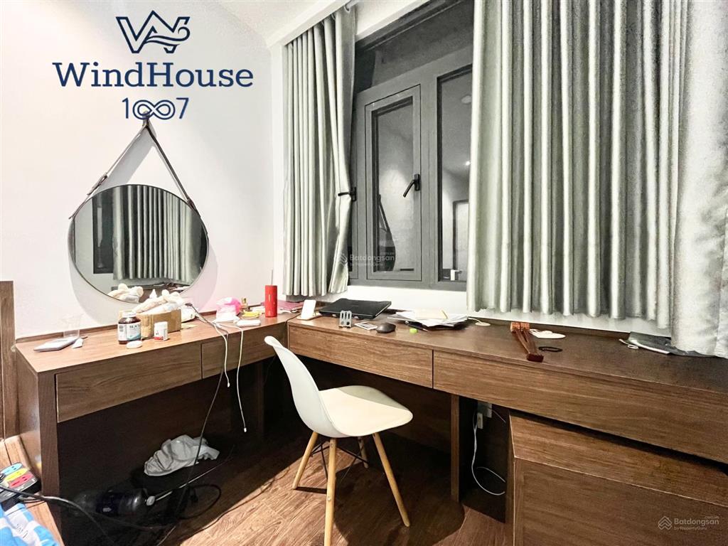Đầu tháng 11 trống lại căn studio ban công view landmark 81  149 nơ trang long