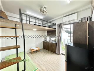 Duplex ban công full nội thất tiện nghi, thang máy gần trường văn lang cs3