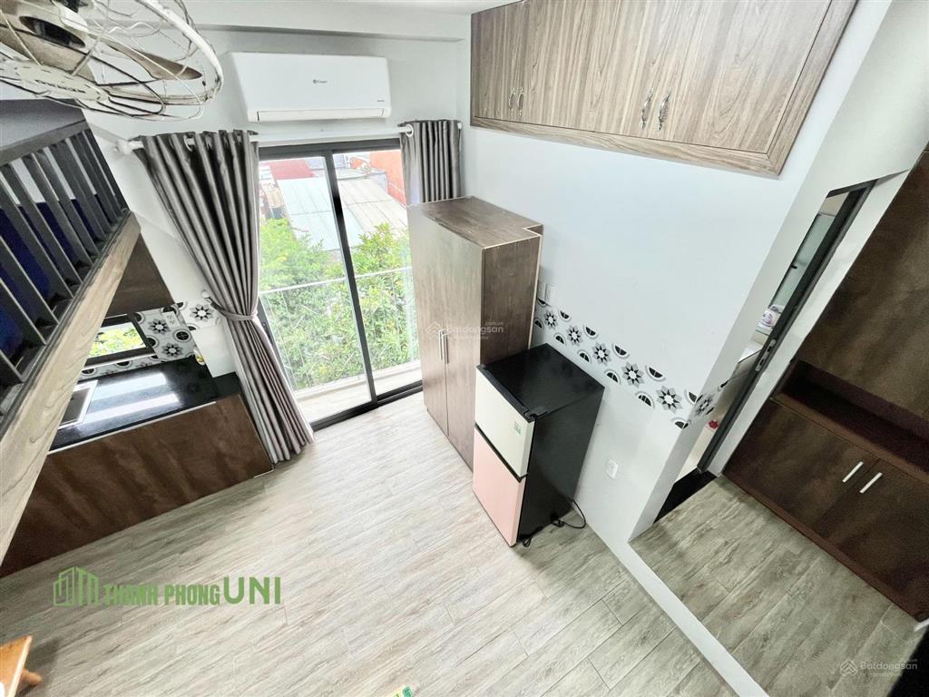 Duplex ban công full nội thất tiện nghi, thang máy gần trường văn lang cs3
