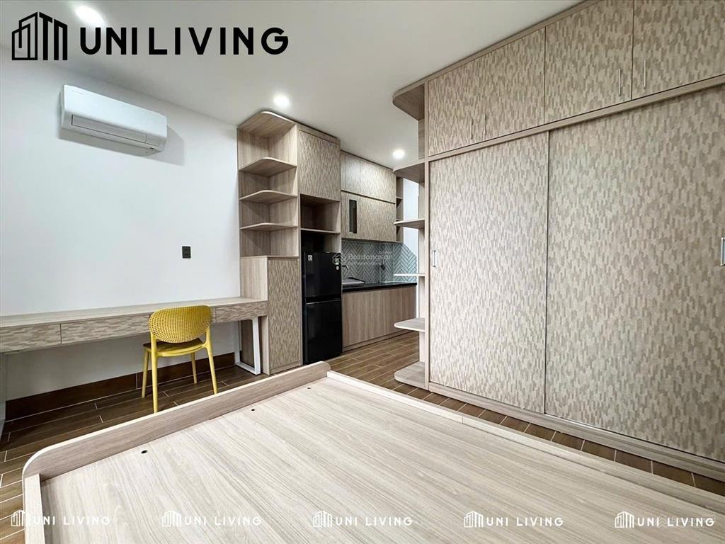 Studio ban công máy giặt riêng gần văn lang cs3, phạm văn đồng