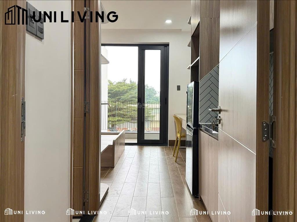 Studio ban công máy giặt riêng gần văn lang cs3, phạm văn đồng