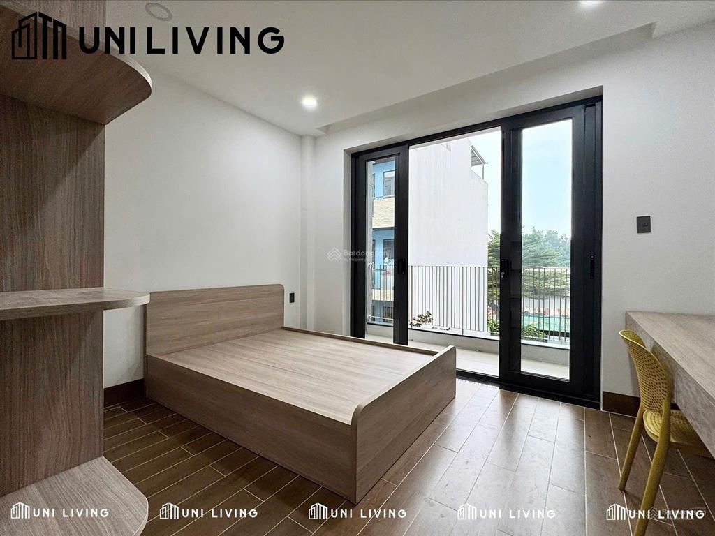 Studio ban công máy giặt riêng gần văn lang cs3, phạm văn đồng
