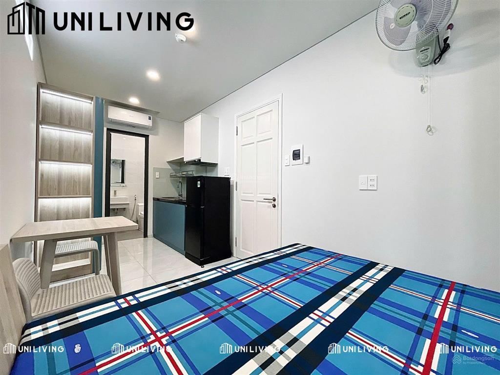 Studio cửa sổ giếng trời, full nội thất, nhà siêu sạch sẽ  gần chợ cây quéo