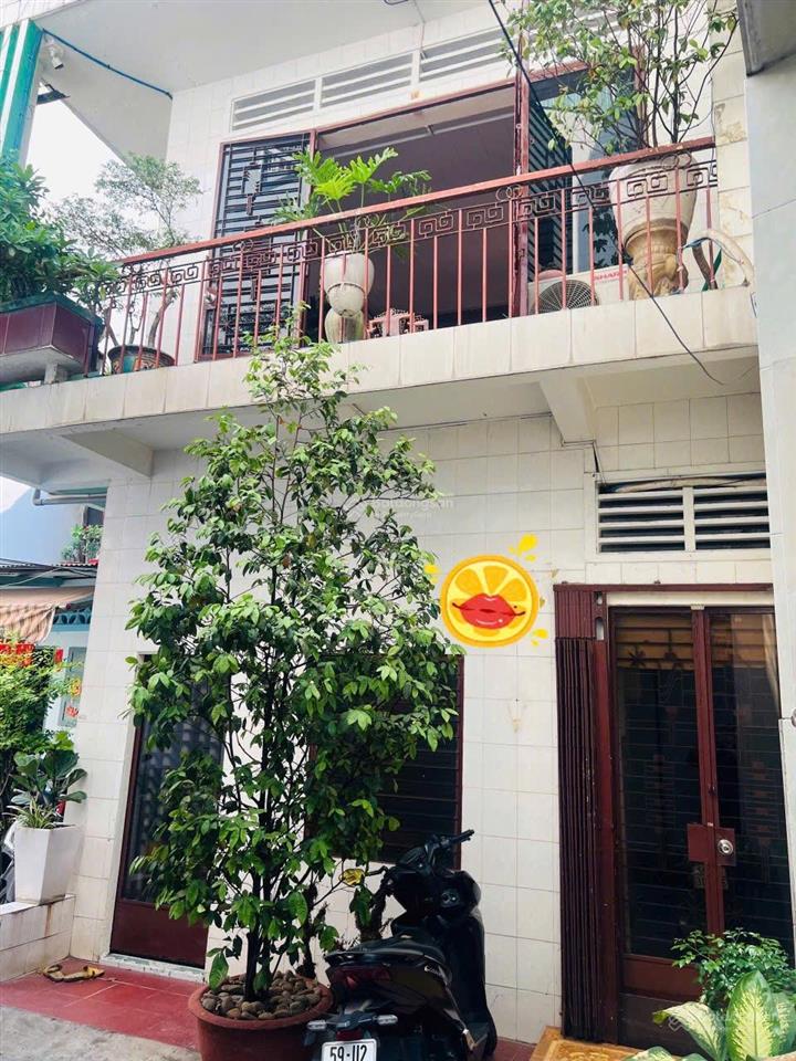 Góc, hẻm lê hồng phong,ngang 7,2m,được xây 4tầng,gần phố ẩm thực