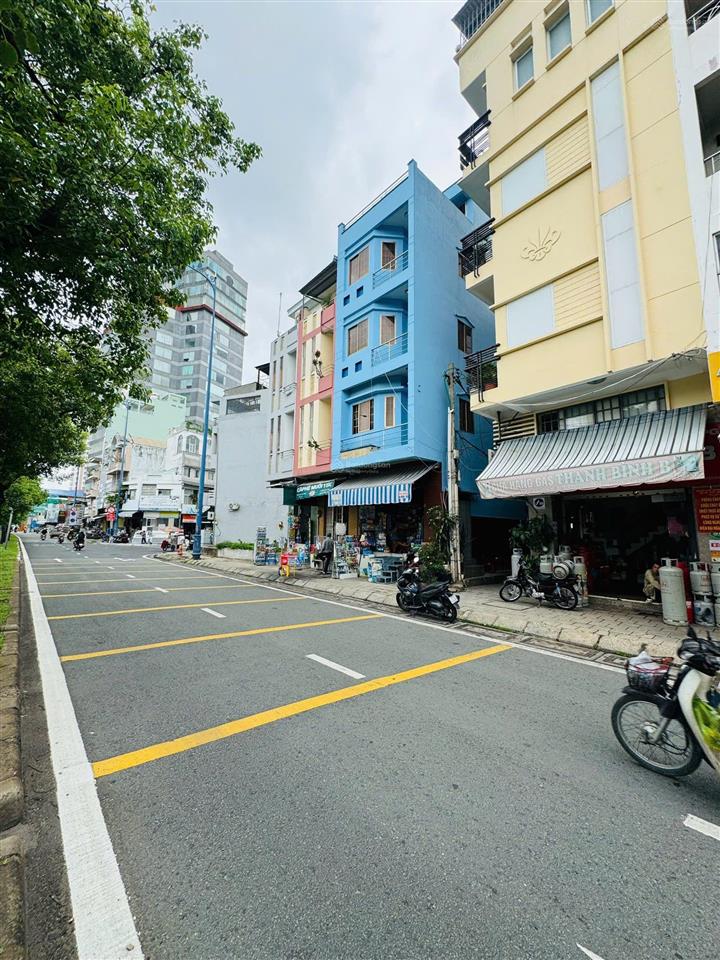 Mặt tiền nhánh nguyễn đình chính,3tầng,3pn,kd nhộn nhịp, thích hợp mở cty, hoặc cho thuê tốt