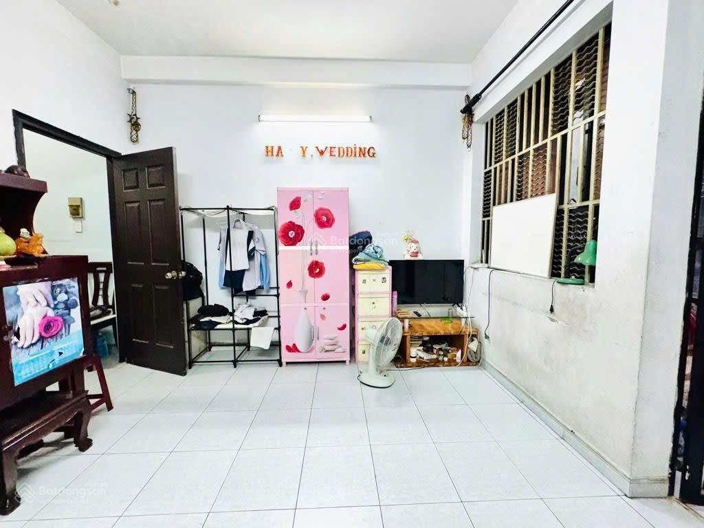 Bán nhà riêng tại thích quảng đức, 7,6 tỷ, 48m2, 4pn, 5wc, 4 tầng