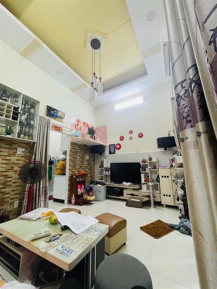 Bán nhà riêng tại phan văn trị, vuông vức, 4,99 tỷ, 24m2, 3pn, 3wc, pháp lý đầy đủ, giá ưu đãi