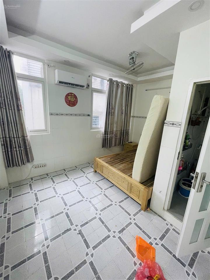 Bán nhà riêng tại phan văn trị, vuông vức, 4,99 tỷ, 24m2, 3pn, 3wc, pháp lý đầy đủ, giá ưu đãi