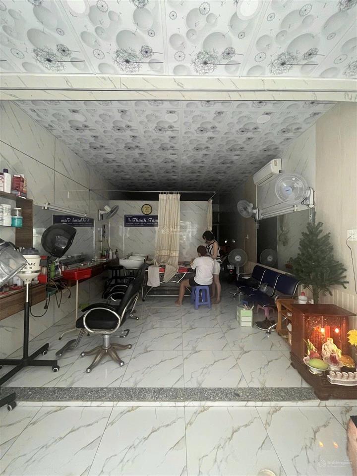 Bán nhà riêng khu vực nhiều tiện ích, 5,95 tỷ, 41m2 ở lê văn sỹ, p12, q3, hcm