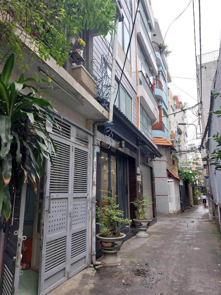 Bán nhà riêng tại nguyễn tri phương, giá cực chất 9,5 tỷ, diện tích 61 m2, nở hậu, ko lộ giới