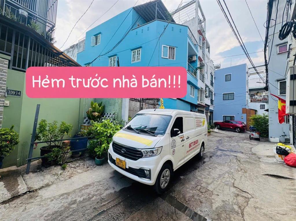 Bán gấp nhà hẻm xe hơi tại phan văn trị, 6,3 tỷ, 44m2, 3pn, 2wc, pháp lý đầy đủ, tặng nội thất