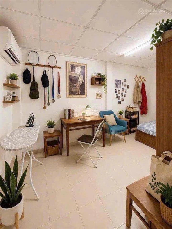 Bán nhà riêng, đậu xe hơi tại hoàng diệu, 6,2 tỷ, 34,2 m2, 2pn, 3wc, pháp lý đầy đủ, uy tín chỉ với