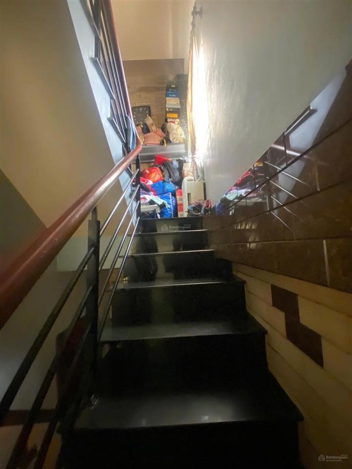 Bán nhà riêng, tại mai thị lựu, 32m2, 5 tầng, 5pn, 2wc, vuông vức, hướng đông nam