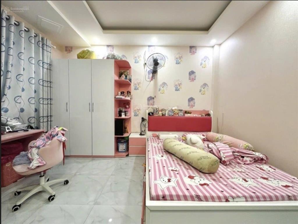 Bán nhà riêng 2 mặt hẻm xe hơi tại lê văn sỹ, 3 tầng, 35m2, 4pn, 3wc, giá siêu hời