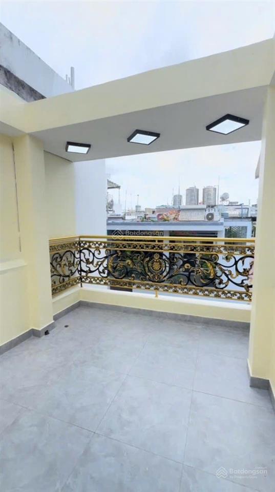 Bán nhà riêng xe hơi tại lê hồng phong, 8,65 tỷ, 38,7 m2, 5 tầng, view đẹp, bán gấp