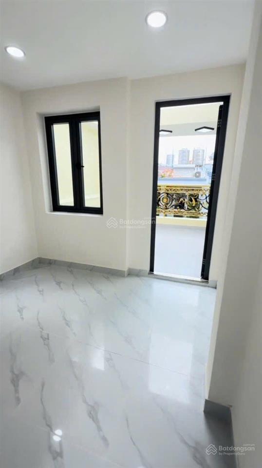 Bán nhà riêng xe hơi tại lê hồng phong, 8,65 tỷ, 38,7 m2, 5 tầng, view đẹp, bán gấp