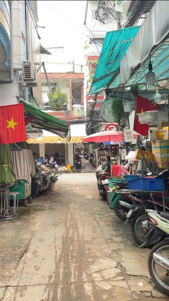 Bán nhà riêng hẻm xe hơi tại hồ thị kỷ, 7,8 tỷ, 39,6 m2, giá cực chất