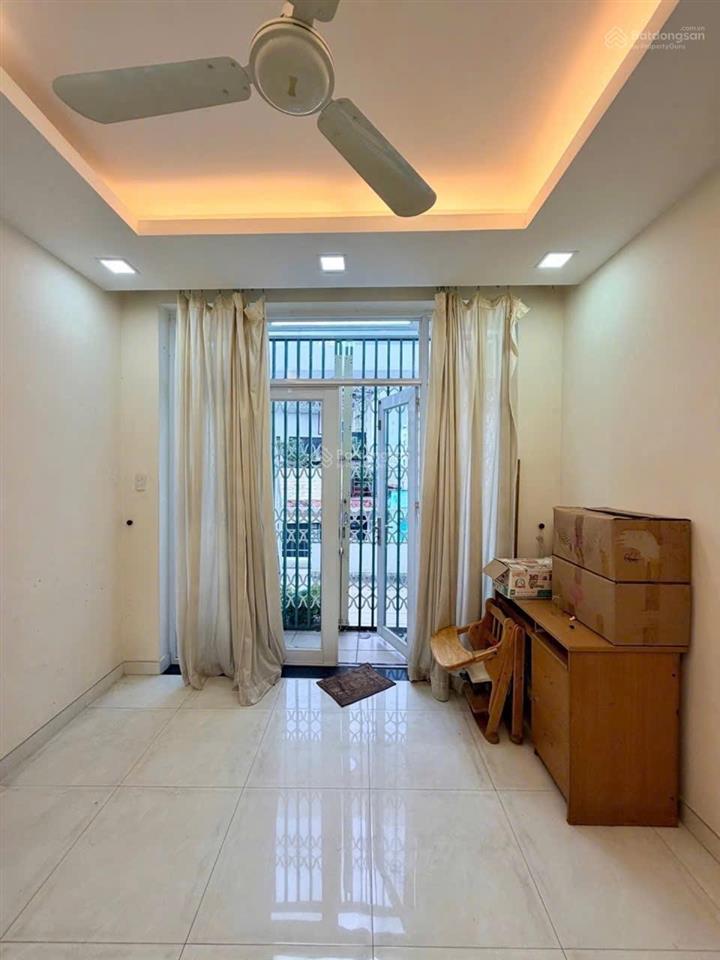 Bán nhà riêng tại hòa hưng, 6,8 tỷ, 43,4m2, 4pn, 3wc, pháp lý đầy đủ, giá tốt