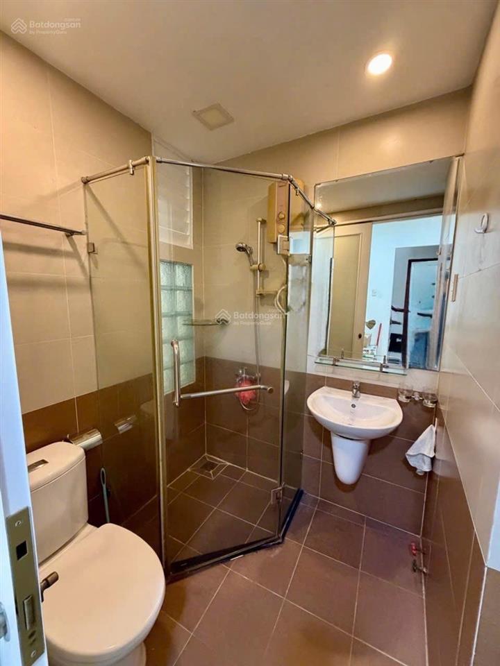 Bán nhà riêng tại hòa hưng, 6,8 tỷ, 43,4m2, 4pn, 3wc, pháp lý đầy đủ, giá tốt