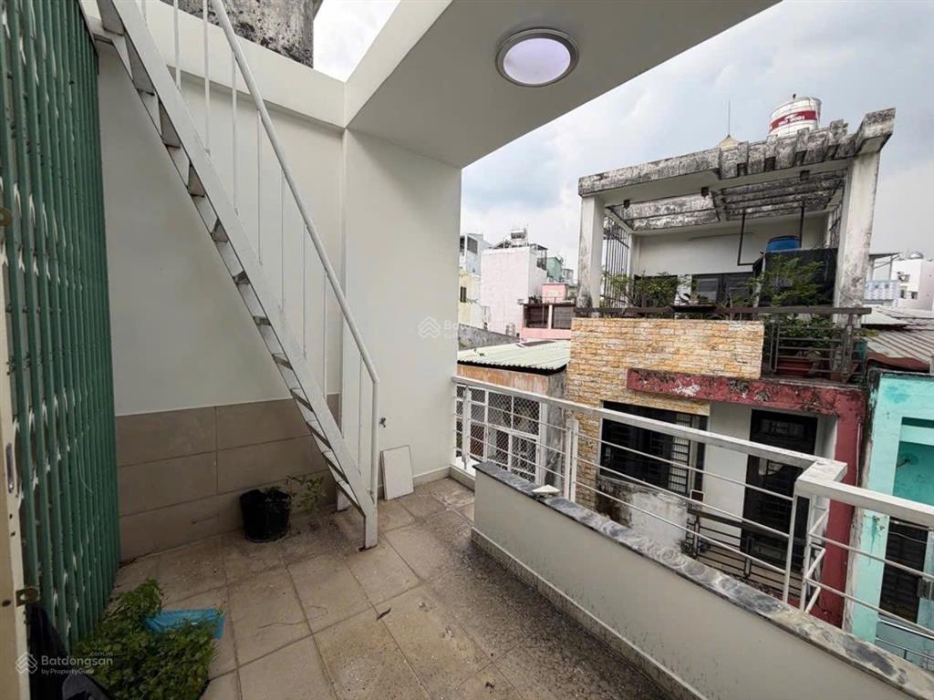 Bán nhà riêng tại hòa hưng, 6,8 tỷ, 43,4m2, 4pn, 3wc, pháp lý đầy đủ, giá tốt