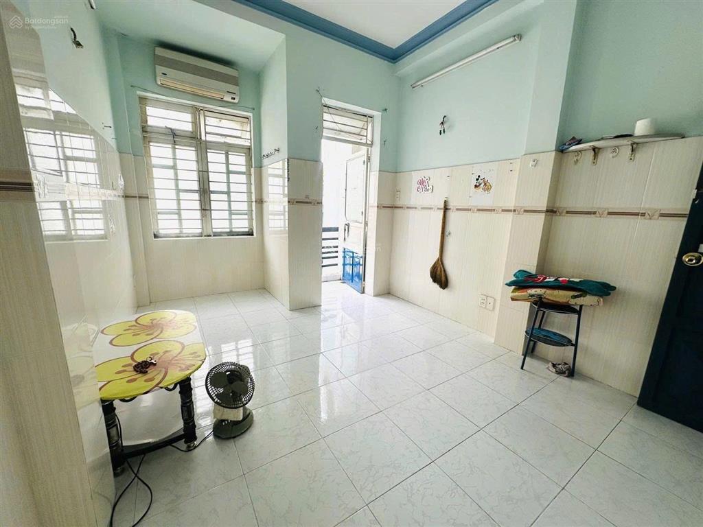 Bán nhà riêng hẻm xe hơi tại lê văn sỹ, 9,5 tỷ, 35,2 m2, 6pn, 5wc, 5 tầng