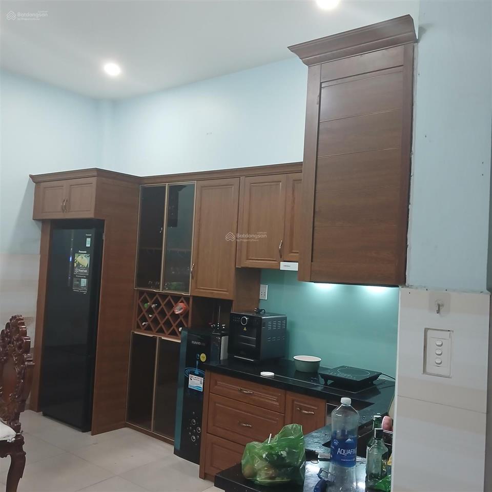 Cho thuê nhà phố 4 tầng chỉ 14tr/tháng đủ nội thất, gym, camera, khóa 2 lớp, ô tô ngủ trong nhà