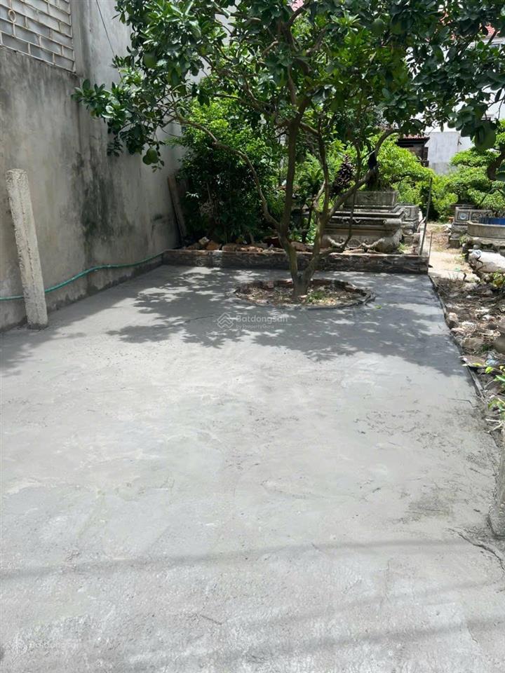 Bán 90m2 đất thị trấn phùng, sát đường 32, siêu đẹp, ô tô tránh, giá chỉ 6,6 tỷ