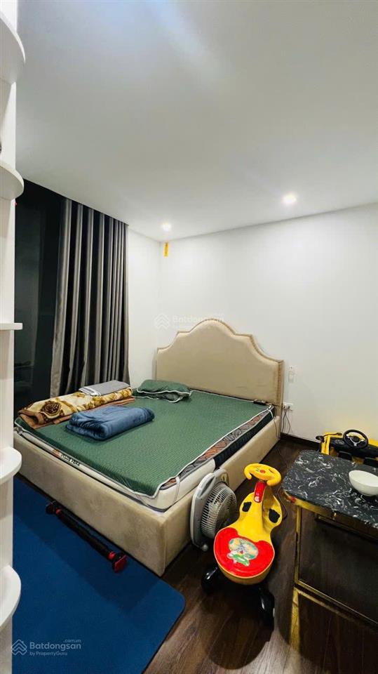 Chính chủ bán căn hộ trục b11, tầng trung, dt 88,1m2, 3pn, 2wc, full nội thất, chung cư bea sky.