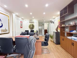 Hiếm đẹp bán nhà lạc long quân 40m6 tầng thang máyoto3 bước chân ra phố, tây hồ đáng sống