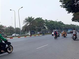 Bán đất đại lộ thăng long 111mmặt tiền 5.5m kinh doanh otoxây 9 tầng thang máy tuyệt vời