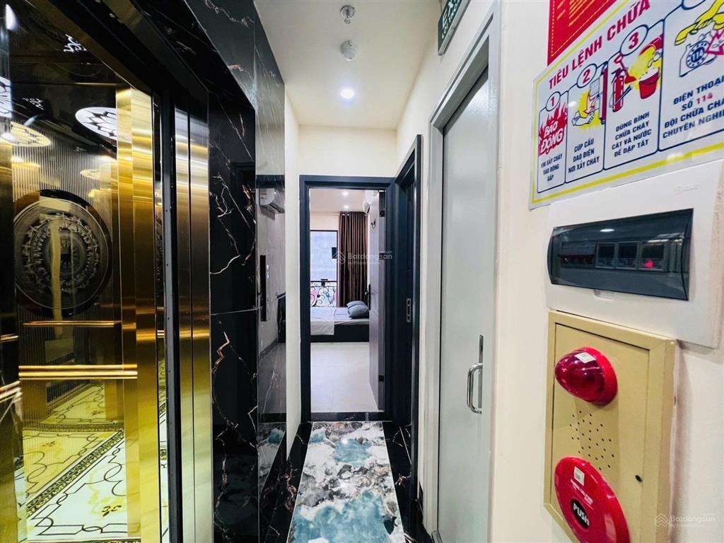 Bán nhà phố phú diễn  60m2  7 tầng  16 phòng khép kín. full nội thất  dòng tiền  ô tô vào nhà