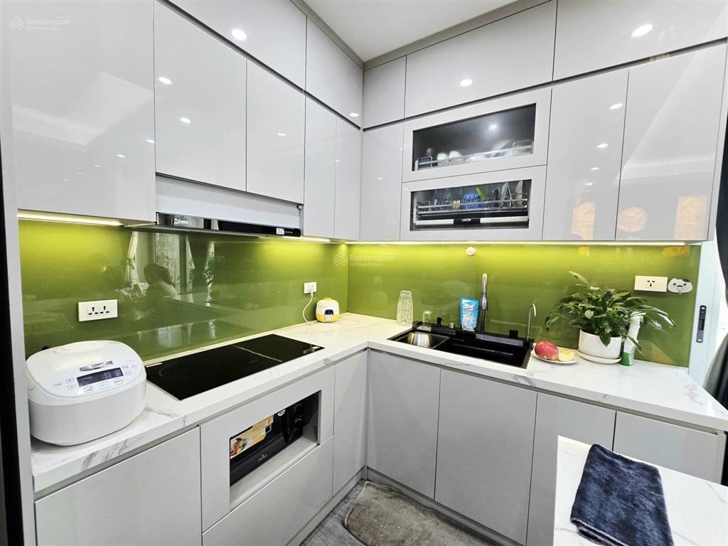 Chỉ 6.8 tỷ bán chung cư 789 mỹ đình 100m3 phòng ngủfull nội thất sangxem bắn pháo hoa chill