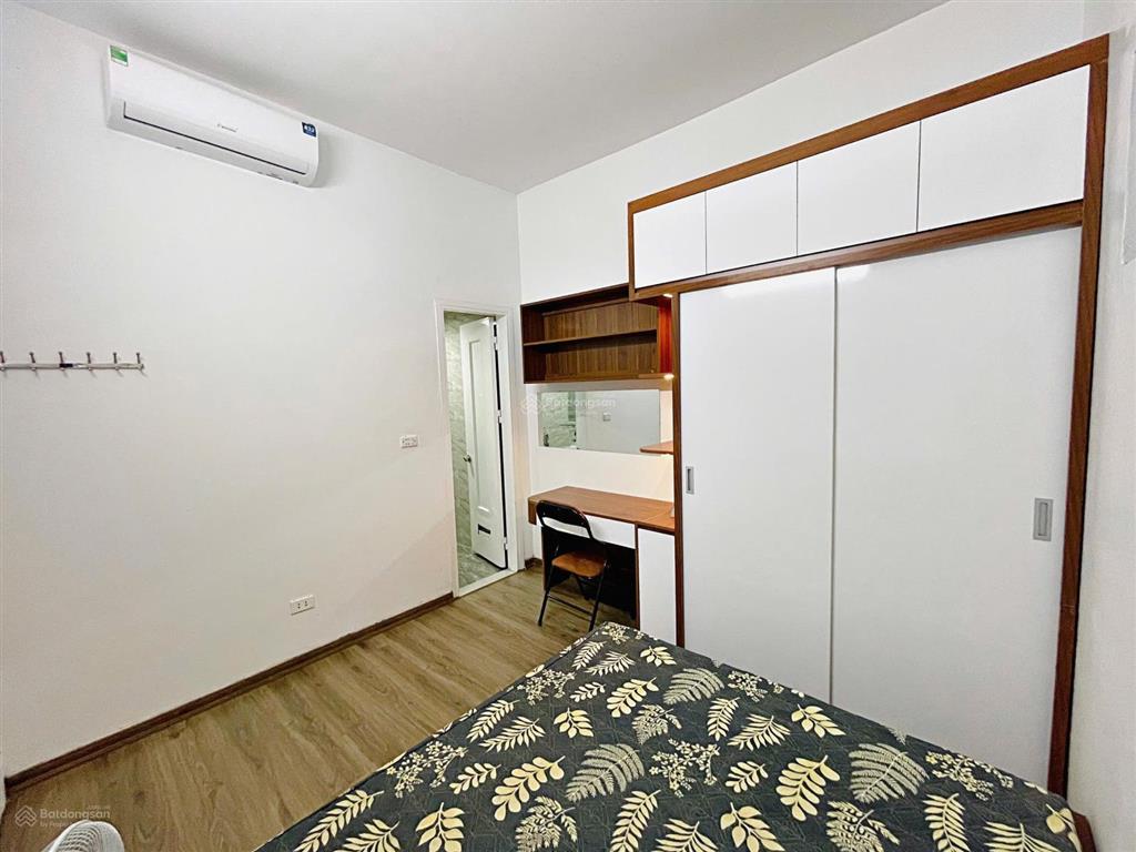 Chỉ 3.9 tỷ bán chung cư kim văn kim lũ 80m3 phòng ngủtặng toàn bộ nội thất sang, giá quá rẻ