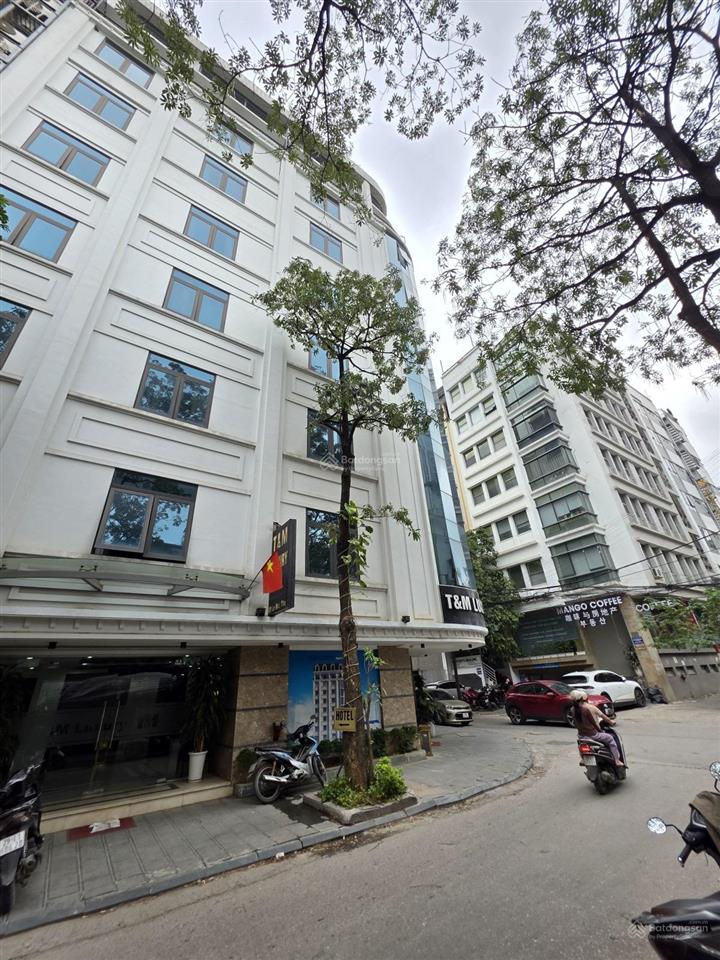 Bán nhà phố lê đức thọ 80m6 tầng thang máy view hồ điều hòa  otovừa ở vừa cho thuê thì tuyệt
