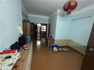 Cho thuê căn chung cư 39m 1pn 1wc toà 10b chung cư đại thanh cho thuê 4,5tr cho thuê lâu dài