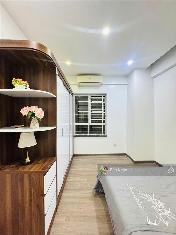 [gấp] chính chủ bán căn góc 63m 2pn 2wc tòa ct2 kđt xa la  hà đông sổ đỏ lâu dài , giá 4,15 tỷ