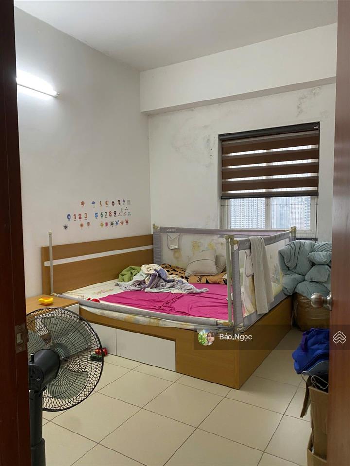 Cho thuê chung cư căn góc tòa tabudec cầu bươu. ngay mặt đường 70 căn hộ diện tích 88 m 2 ngủ, 2 v